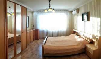 3-комнатнаяСдаю 3-комнатную квартиру Фонтанская дорога Приморский
